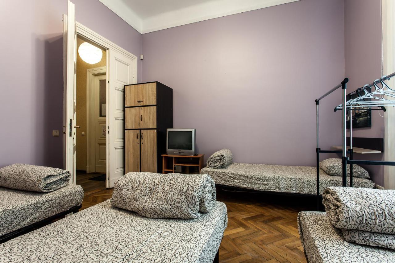 Centrum Hostel Львів Екстер'єр фото