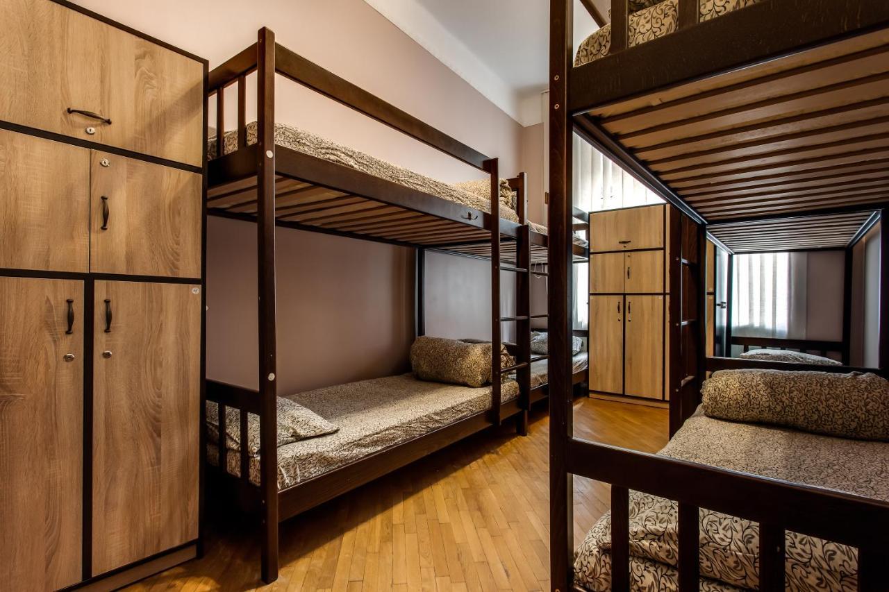 Centrum Hostel Львів Екстер'єр фото